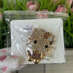 NWT Hello Kitty Brooch